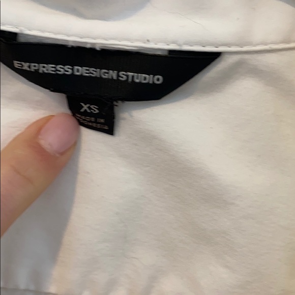 Express Button Up - Picture 6 of 7